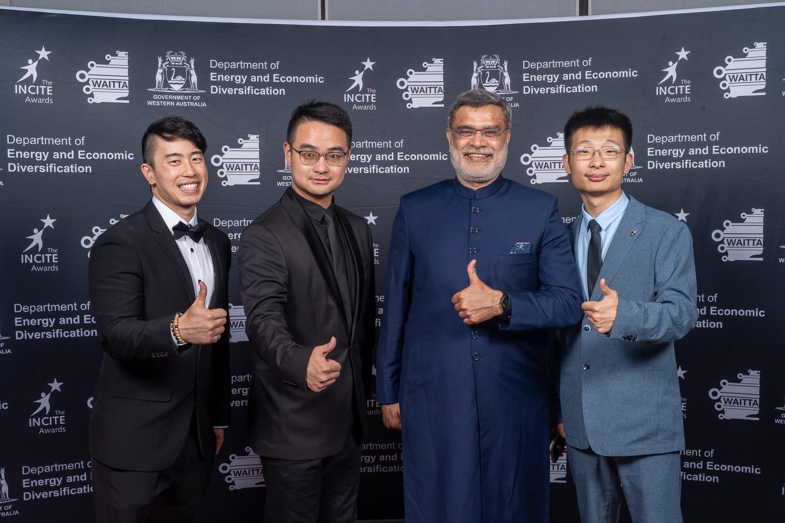 Incite 35 Wall WR 198